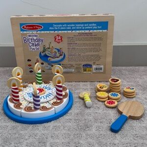 Melissa & Doug Wooden Birthday Cake Play Set